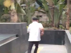 Hindari Wartawan, PNS Bea Cukai Lari Usai Diperiksa KPK