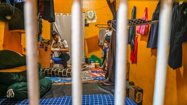 Razia Gabungan Digelar Serentak di Sejumlah Lapas dan Rutan