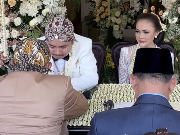 Aksa Resmi Nikahi Yosika Ayumi, Soimah Menangis Haru