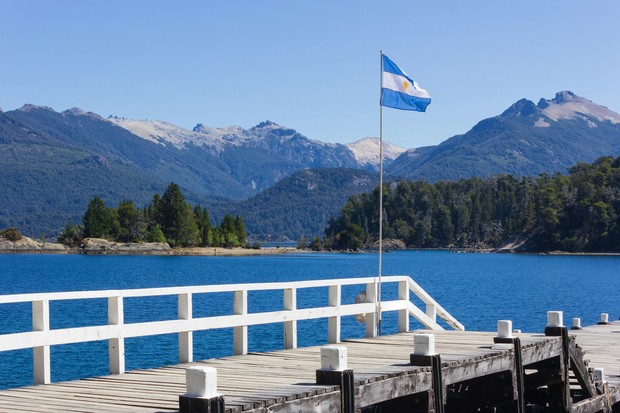 Argentina menjadi pilihan menarik untuk kuliah S3 gratis karena universitas negerinya membuka akses pendidikan tanpa biaya bagi mahasiswa lokal maupun internasional.