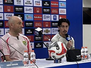 Jelang Derbi Jatim, Rivera Titip Pesan untuk Bonek-Bonita