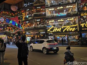 Hasil Kamera Galaxy S26 Ultra Taklukkan Malam Berkabut Sapa & Hanoi