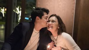 Kompak! Luna Maya dan Maxime Bouttier Makan Malam hingga Masak Bareng