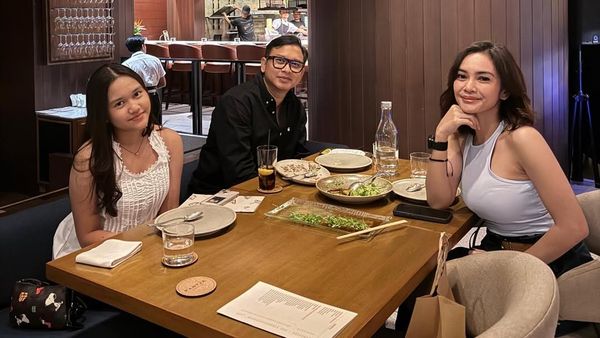 Momen Lembu Rayakan Ultah Bareng Masayu Anastasia dan Anak