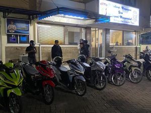 Patroli Polisi Bubarkan Balap Liar di Jaktim, 7 Motor Diamankan