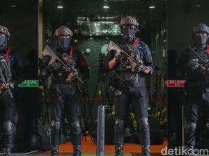 Polisi Sita Rp 1,9 M hingga 53,8 Juta Dong dari Kasus Judol di Hayam Wuruk