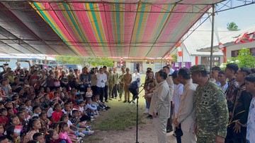 Prabowo Bersyukur ke Miangas, Janji Rawat Bandara yang Diresmikan Jokowi