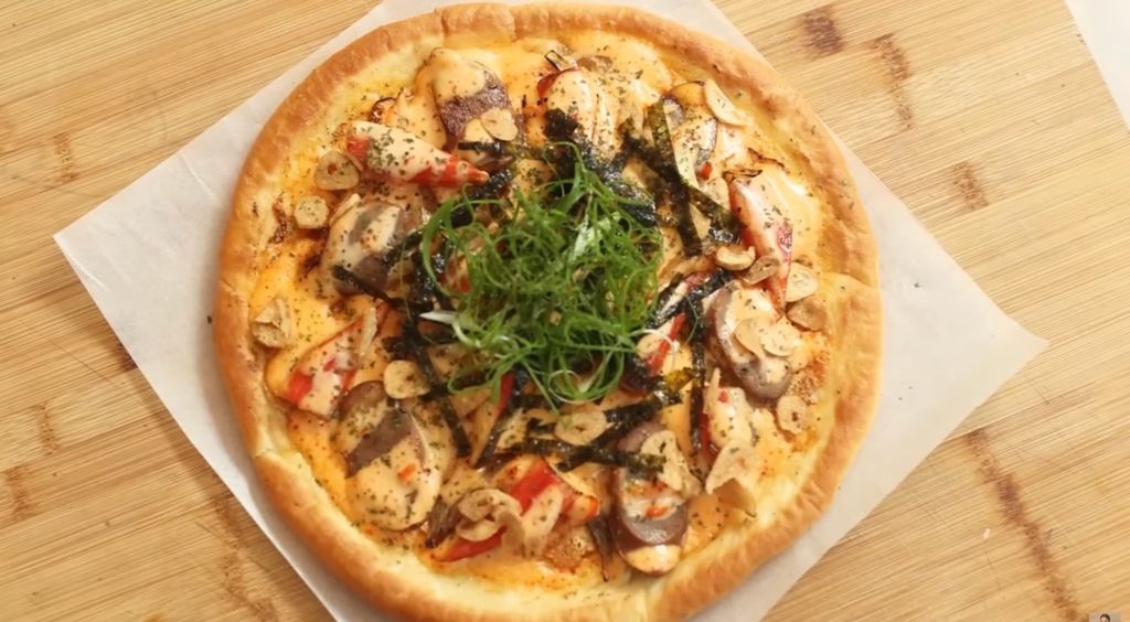 Resep pizza mentai teflon ala Chef Davina Hermawan untuk sajian akhir pekan