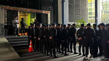 Bareskrim Amankan Ratusan WNA Terkait Judol di Perkantoran Hayam Wuruk