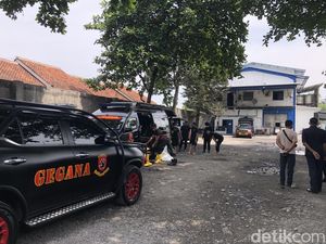 Tim Gegana Diterjunkan Tangani Kebocoran Gas Pabrik Es di Kalasan Sleman