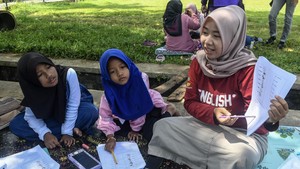 Anak Penerima PKH di Ciamis Ikuti Kursus Bahasa Asing Gratis