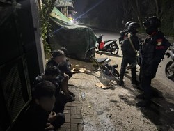 Brimob Polda Metro Gagalkan Balap Liar di Tangsel, Sejumlah Remaja Diamankan