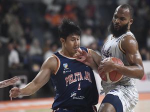 Duel Sengit IBL 2026, Pelita Jaya Sukses Redam Tangerang Hawks