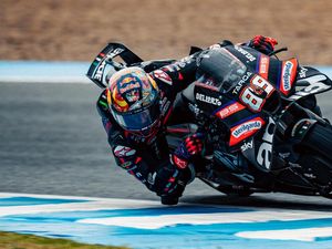 Hasil MotoGP Prancis 2026: Fenomenal! Aprilia Menang Sempurna