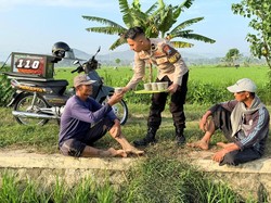 Wedangan Keliling, Cara Pamapta Polres Ponorogo Sosialisasi Layanan 110