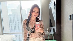 Gaya Shandy Aulia Nonton Konser Bruno Mars, Dress Menerawang Curi Atensi