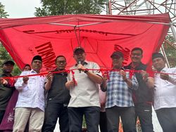 Andre Rosiade Saat Peresmian BTS di Malalak Utara Sumbar: Kami Pastikan Pembangunan