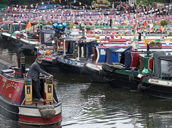 Canalway Cavalcade Rayakan Warisan Kanal Bersejarah Inggris