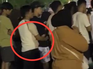 Pria Pelukan Sesama Jenis Saat Konser di Lapangan Andi Makkasau Parepare