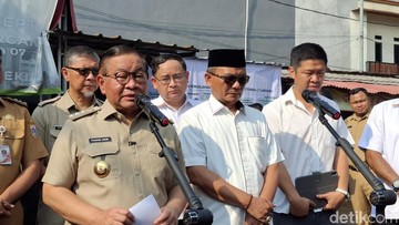 Pramono Bakal Terapkan Pemilahan Sampah di 153 Pasar Jaya Jakarta