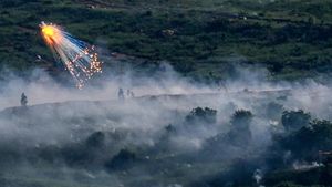 Ledakan Diduga Fosfor Putih Terlihat di Perbatasan Israel-Lebanon