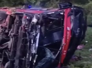 Identitas 23 Penumpang Bus Halmahera yang Kecelakaan di Tol Sergai