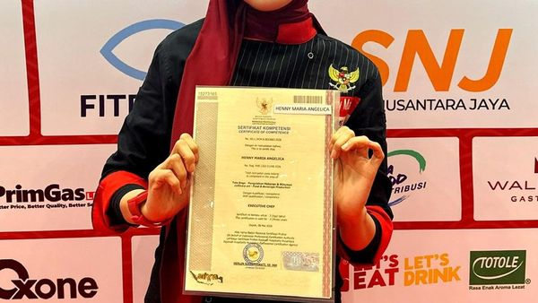 Mengenal Henny Maria, Red Koki yang Sedang Viral di Media Sosial