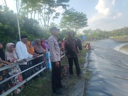 Ibu-Anak Tewas Tenggelam Saat Wisata di Embung Sigit Sragen