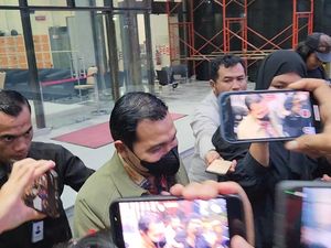 Plt Walkot Madiun Irit Bicara Usai 10 Jam Diperiksa KPK soal Pemerasan Maidi