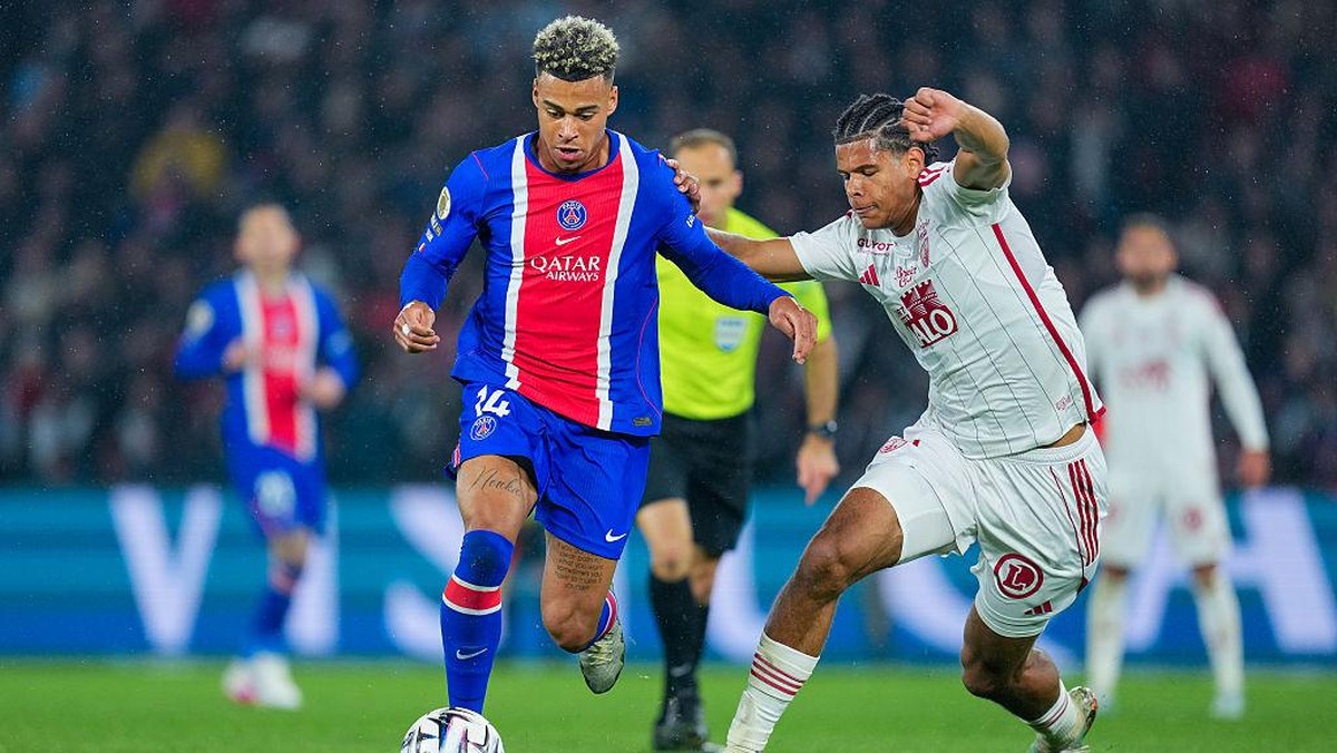 Paris Saint-Germain menang 1-0 atas Brest dan semakin dekat dengan gelar juara Ligue 1 (Foto: Getty Images/Franco Arland)