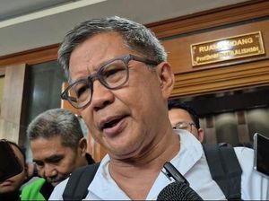 Video: Rocky Gerung Singgung Penalaran Jaksa yang Tangani Kasus Nadiem