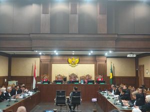 Jaksa Cecar soal Sumber Gaji 5 Staf Khusus, Nadiem Ngaku Banyak Nombok