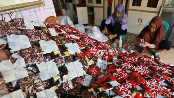 Warga Jakarta Mulai Wajib Pilah Sampah dari Rumah