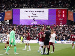 Legenda MU Kritik VAR yang Untungkan Arsenal