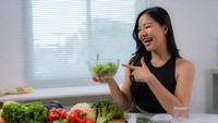 Tren 'Eating Your Skincare' Viral, Benarkah Makanan Sehat Bisa Bikin Glowing?