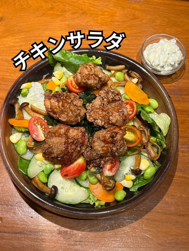 Salah satu makanan viral di Jakarta yang wajib dicoba saat long weekend adalah Obihiro Nikudon