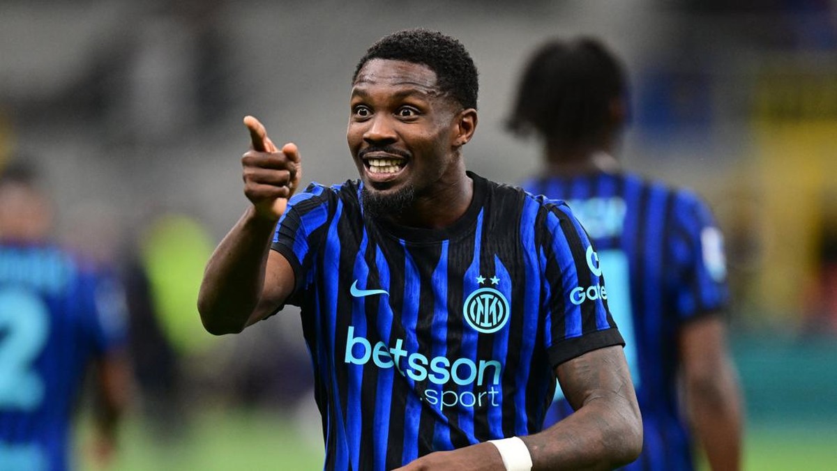 Marcus Thuram dipastikan absen di final Coppa Italia. (REUTERS/Daniele Mascolo)