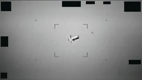 Pentagon Buka Arsip UFO Rahasia, Foto-fotonya Bikin Tercengang!