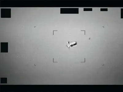 Pentagon Buka Arsip UFO Rahasia, Foto-fotonya Bikin Tercengang!