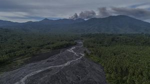 Jalur Pendakian Gunung Dukono Ditutup Usai Erupsi Mematikan