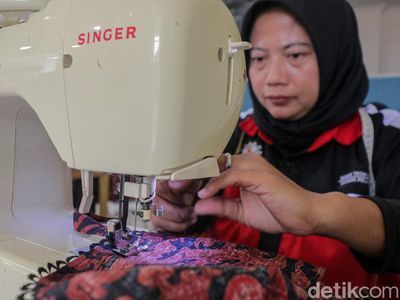 Ujian Sertifikasi Menjahit di Jatinegara Bekali Warga Siap Masuk Dunia Kerja