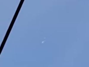 Video: Viral Objek Terbang di Langit Bekasi, BRIN Sebut Meteor