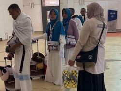 Video Sandal Gratis untuk Jemaah Haji