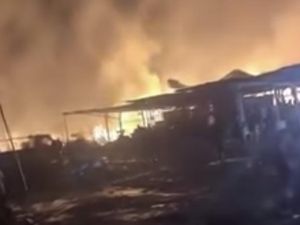 9 Kios di Pasar Agro Enrekang Ludes Terbakar, Kerugian Capai Rp 450 Juta