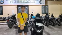 Pemuda di Mataram Curi Motor Tetangga untuk Main Judi
