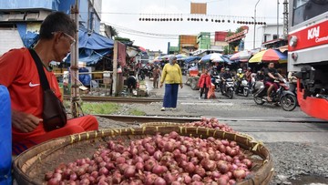 Berita dari Detik Finance: Usai Tragedi Bekasi, 1.800 Perlintasan Kereta Jadi Fokus Penanganan