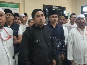 Sidang Kasus Guru Dianiaya Wali Santri di PN Sampang Sering Molor, Kenapa?