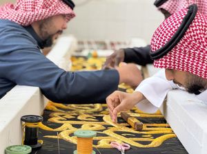 Proses Tradisional Warnai Produksi Kiswah Kabah