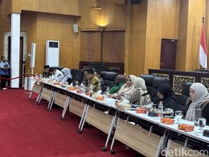 Kepala SPPG yang Sebabkan Keracunan 200 Siswa Surabaya Bohong Punya SLHS
