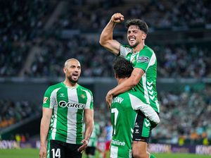 Kocak! Real Betis Pamer Main di Liga Champions Pakai Video Mr Bean